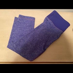 Lululemon purple capri leggings